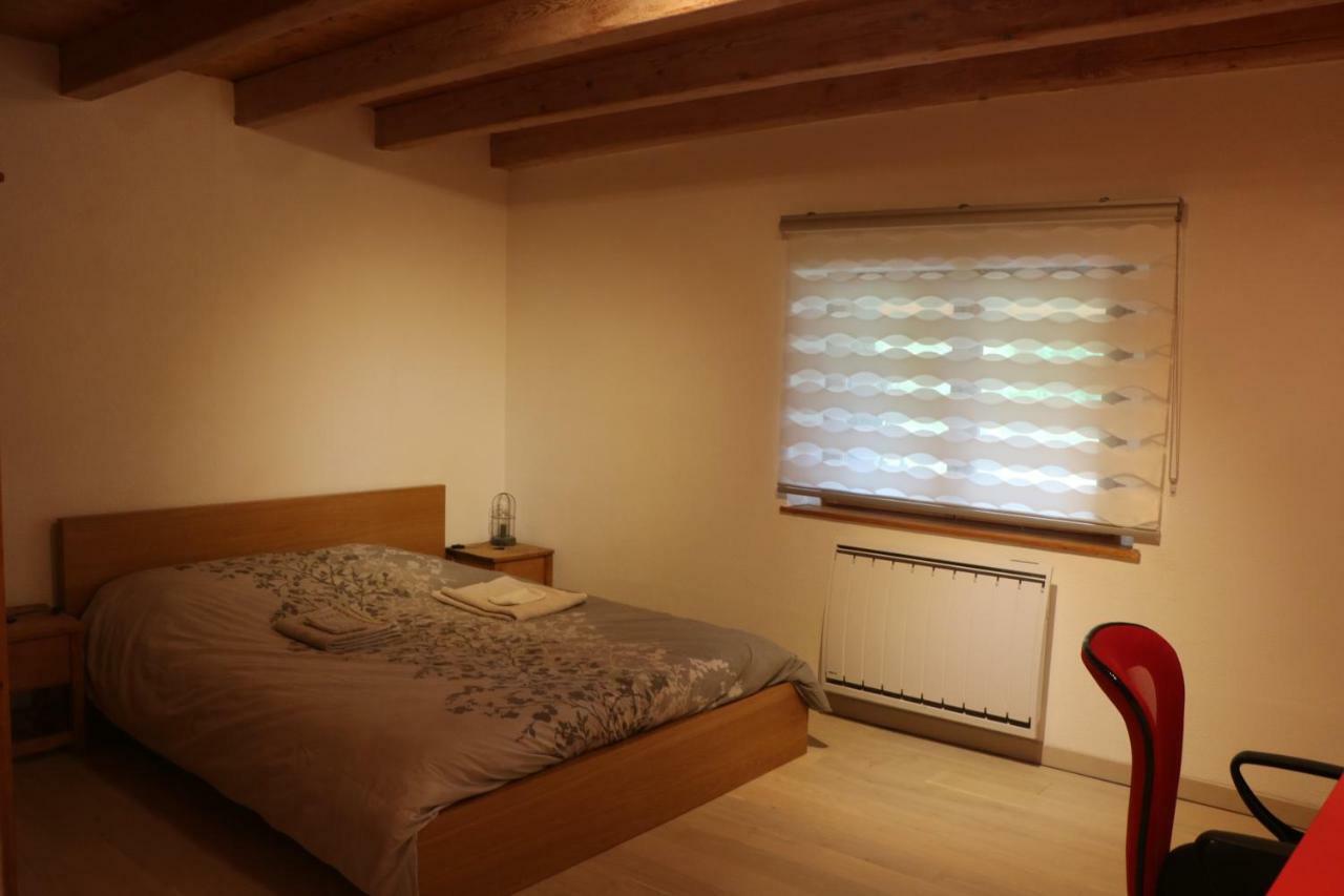 Le Clos Des Frasses Hotel Chainaz-les-Frasses Bagian luar foto